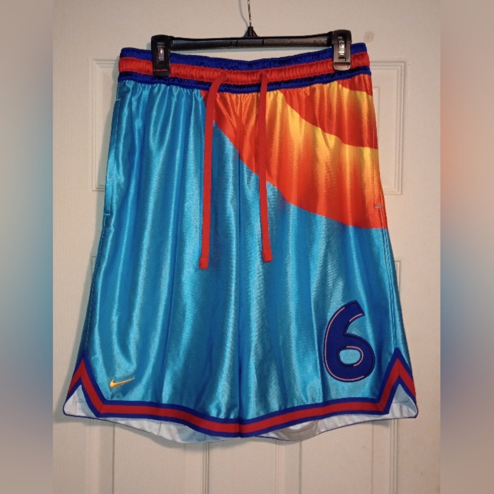 NWT Nike LeBron James Space Jam A New Legacy Shorts Mens Size Medium